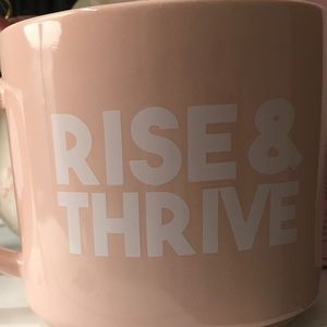 $14 StonewareMug Rise&Thrive hot/ cold beverage